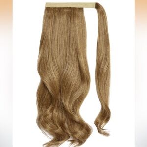 Brand new unopened blonde ponytail extensions 26 inch